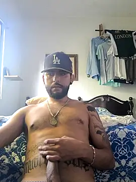 Snapshot of dickman10 chatting on October 28, 2025, 10:23 pm dickman10 online show from October 28, 2025, 10:23 pm