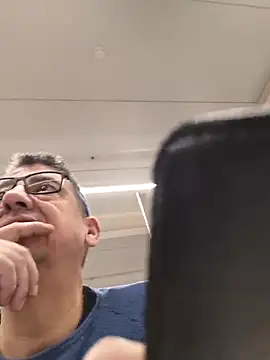 Fafas26 online show from December 17, 2025, 7:58 am