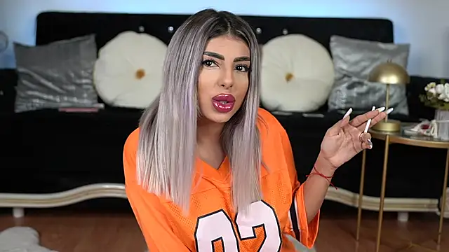 Snapshot of emma_goodess_ chatting on March 7, 2025, 7:38 pm emma goodess online show from March 7, 2025, 7:38 pm