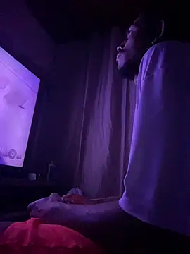 Mineirinho043 online show from April 16, 2026, 2:45 am