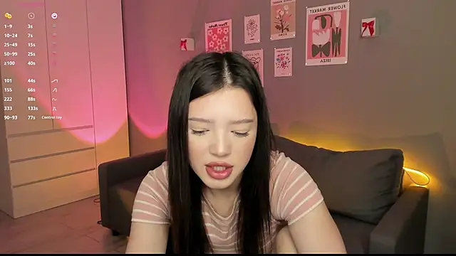 Snapshot of RikoAsada chatting on March 4, 2025, 6:15 am RikoAsada online show from March 4, 2025, 6:15 am