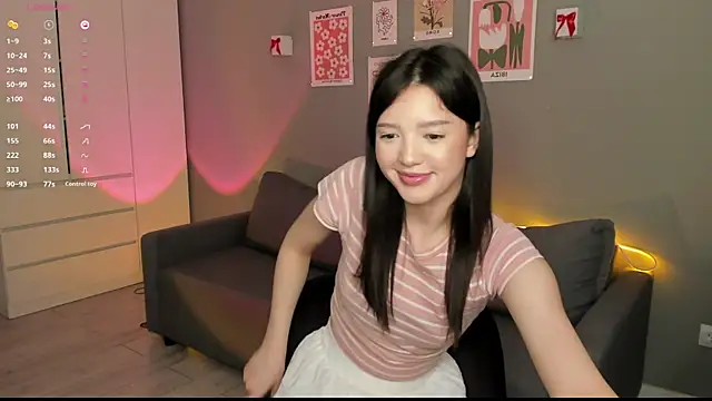 Snapshot of RikoAsada chatting on March 4, 2025, 12:22 pm RikoAsada online show from March 4, 2025, 12:22 pm