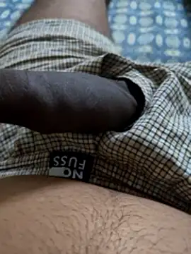 Snapshot of dirtydickhyd chatting on April 3, 2026, 2:31 am dirtydickhyd online show from April 3, 2026, 2:31 am