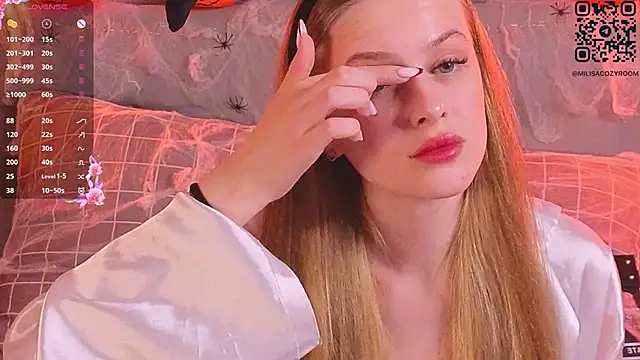 soft babe online show from October 31, 2025, 7:37 pm