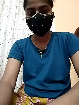 fuungirl38 online show from December 2, 2025, 11:15 am