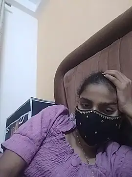 Snapshot of fuungirl38 chatting on July 7, 2026, 8:13 pm fuungirl38 online show from July 7, 2026, 8:13 pm