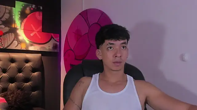 ISAAC CRYSTON online show from September 13, 2025, 7:57 pm