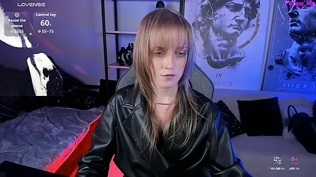 KiraMontoya online show from September 21, 2025, 6:09 pm