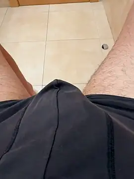 Snapshot of polpolo21 chatting on February 5, 2026, 5:17 pm polpolo21 online show from February 5, 2026, 5:17 pm