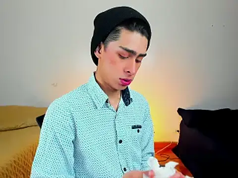 steve  gray online show from February 5, 2025, 2:05 pm