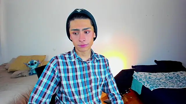 steve  gray online show from March 14, 2025, 6:50 pm