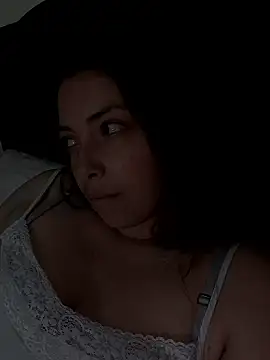 paola 5 online show from December 20, 2025, 12:51 am