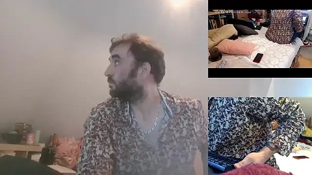 Snapshot of Mastersanges chatting on October 13, 2025, 2:50 pm Mastersanges online show from October 13, 2025, 2:50 pm