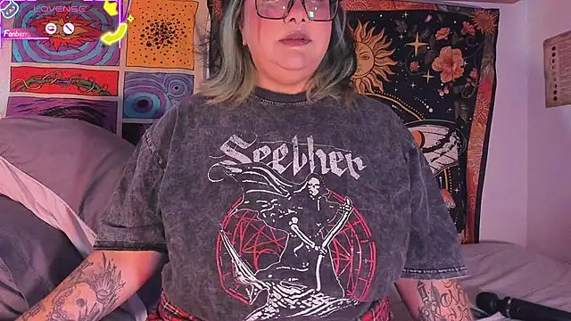 Banana squirt online show from October 4, 2025, 8:07 pm