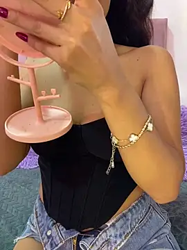 trex x online show from February 5, 2026, 7:07 pm