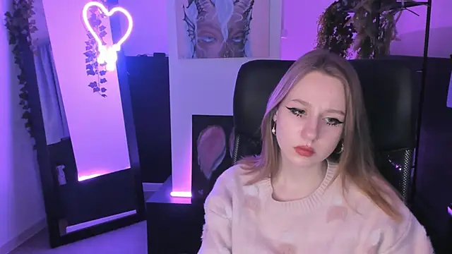 DariaTate online show from March 4, 2025, 11:40 am