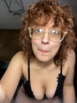 Snapshot of grassXass420 chatting on May 28, 2026, 3:31 pm grassXass420 online show from May 28, 2026, 3:31 pm