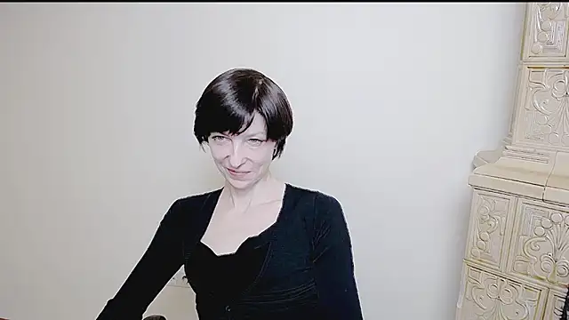  AngeliaFlow  online show from March 18, 2025, 10:14 am