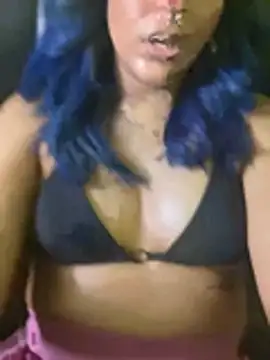 kissmebishh online show from March 13, 2026, 9:32 pm