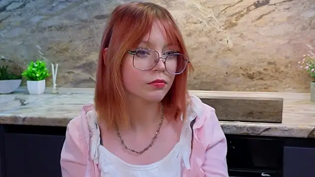 AshleyHandley online show from February 14, 2025, 9:34 am