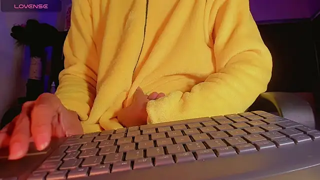 Snapshot of val_princes chatting on September 22, 2025, 11:23 am val princes online show from September 22, 2025, 11:23 am