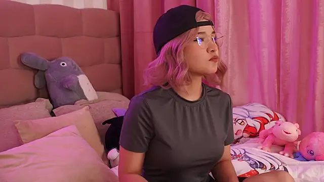 Snapshot of NataliaNovak chatting on September 13, 2025, 5:57 pm NataliaNovak online show from September 13, 2025, 5:57 pm