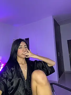 Mirandaa Rogers online show from June 30, 2026, 7:04 pm