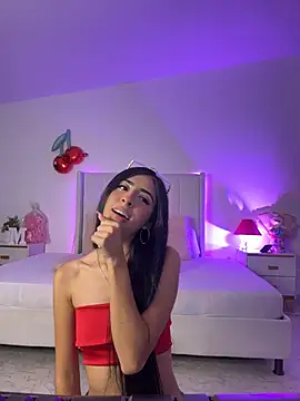 Mirandaa Rogers online show from July 26, 2026, 2:46 pm