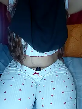 Snapshot of Malika-697 chatting on October 17, 2025, 8:11 pm Malika-697 online show from October 17, 2025, 8:11 pm