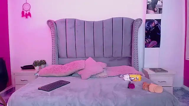 melody toy online show from September 10, 2025, 8:31 pm