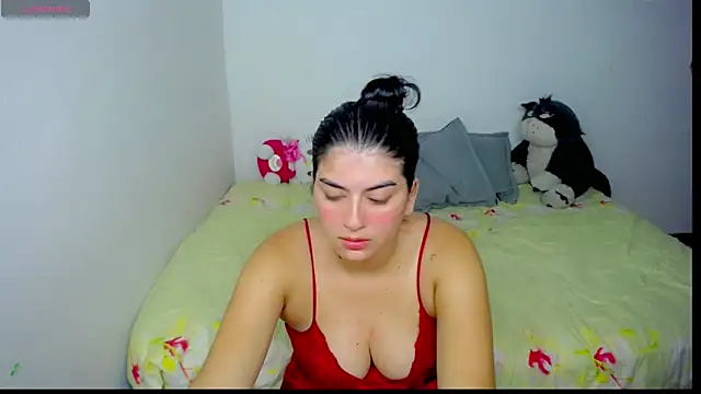 hello kityy25 online show from July 19, 2026, 3:43 am