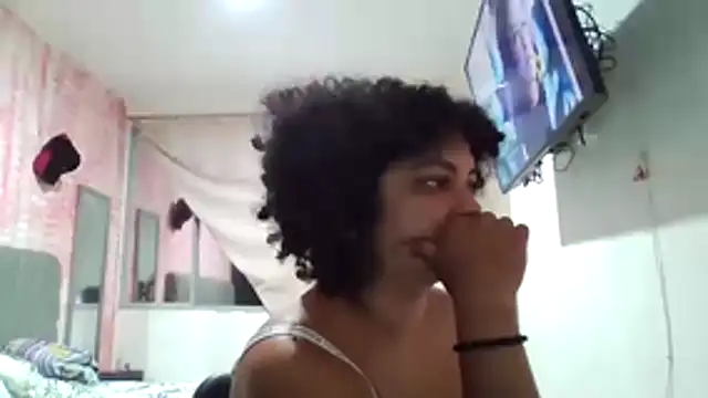 Tana latin online show from February 12, 2026, 11:33 pm