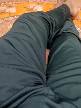 Yashkumar 0697 online show from March 1, 2025, 6:32 pm