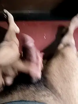 Yashkumar 0697 online show from April 27, 2026, 9:18 am