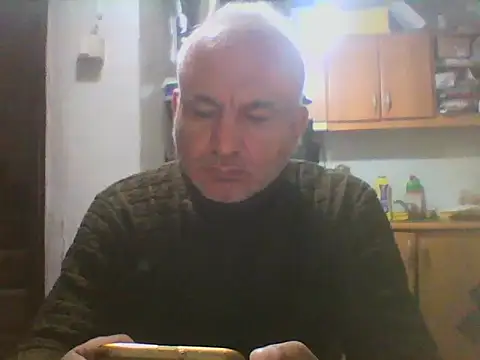 murat7888 online show from March 3, 2025, 12:37 pm