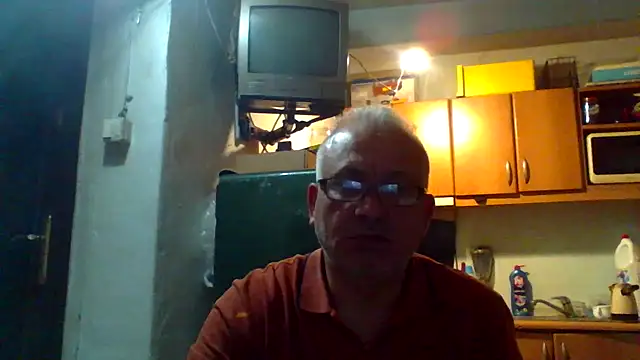 Snapshot of murat7888 chatting on April 22, 2026, 7:00 am murat7888 online show from April 22, 2026, 7:00 am
