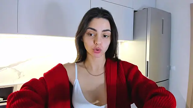 EmiliaZen online show from February 15, 2025, 2:00 pm