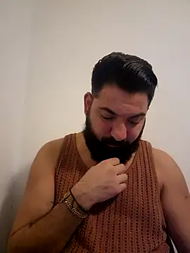 Snapshot of Armand66_ chatting on February 5, 2025, 9:40 pm Armand66 online show from February 5, 2025, 9:40 pm