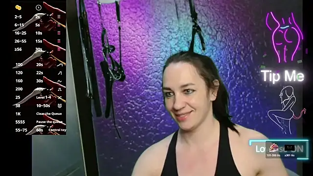 FetishLady89 online show from April 7, 2026, 4:40 pm