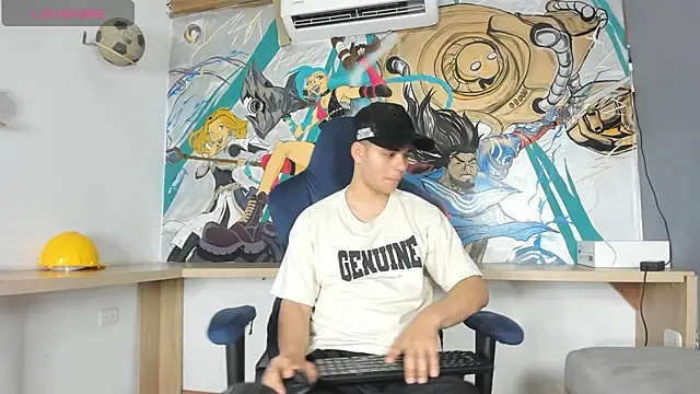 Snapshot of Sebastian_Phoenix chatting on March 3, 2025, 3:08 am Sebastian Phoenix online show from March 3, 2025, 3:08 am