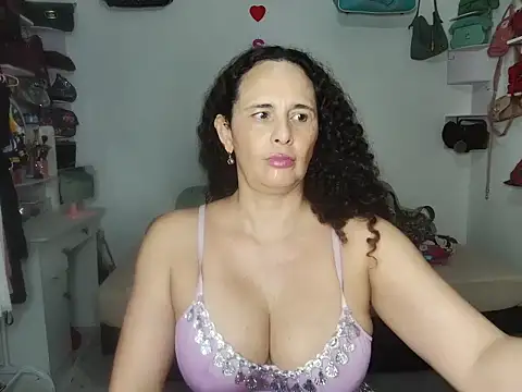 Snapshot of Shakirita chatting on July 18, 2026, 3:22 am Shakirita online show from July 18, 2026, 3:22 am