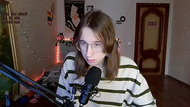 Snapshot of tangerine4dreams chatting on March 3, 2025, 7:43 am tangerine4dreams online show from March 3, 2025, 7:43 am