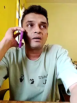 crazyfreaking online show from February 7, 2025, 9:58 am