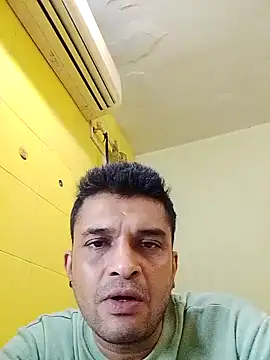 crazyfreaking online show from February 9, 2025, 9:47 am