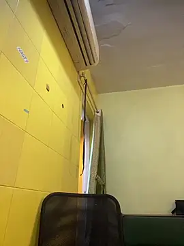 crazyfreaking online show from February 12, 2025, 8:49 am