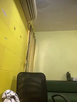 crazyfreaking online show from February 17, 2025, 11:44 am