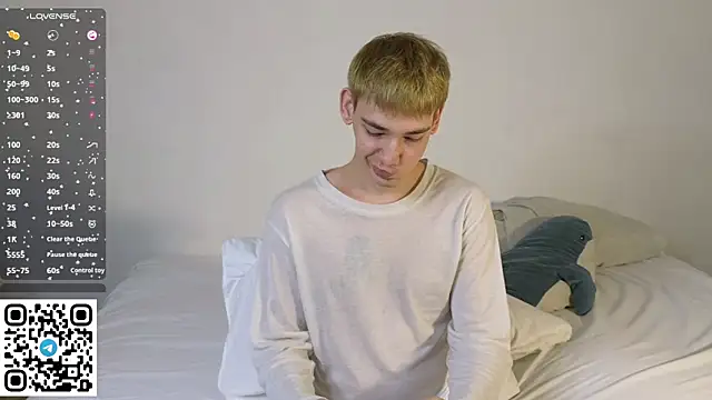 Julian wins online show from February 11, 2026, 6:02 pm