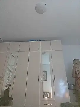 visnjica online show from April 7, 2026, 9:15 pm