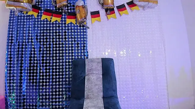 Abbiee 8 online show from September 23, 2025, 4:43 pm