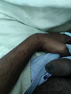 Snapshot of Tamil_small_cock chatting on February 13, 2025, 11:28 am Tamil small cock online show from February 13, 2025, 11:28 am